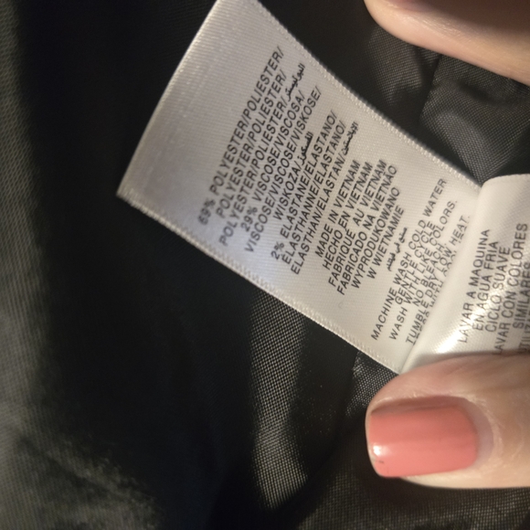 Jones New York Black and White Trench Coat with Tailored Fit - Picture 4 of 4